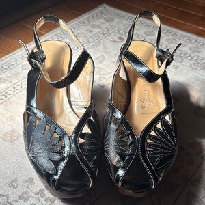 Nanette Lepore Black Leather Cutout Slingback stacked Platform Sandals